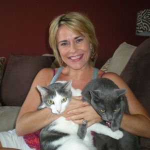 Meet your Posher, Marci